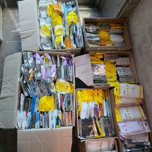 휴대폰 케이스 & 필름 & 충전기 대량 일괄 판매 합니다