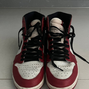 나이키 조던 1 레트로 하이 OG 시카고 2022 (270 사이즈)