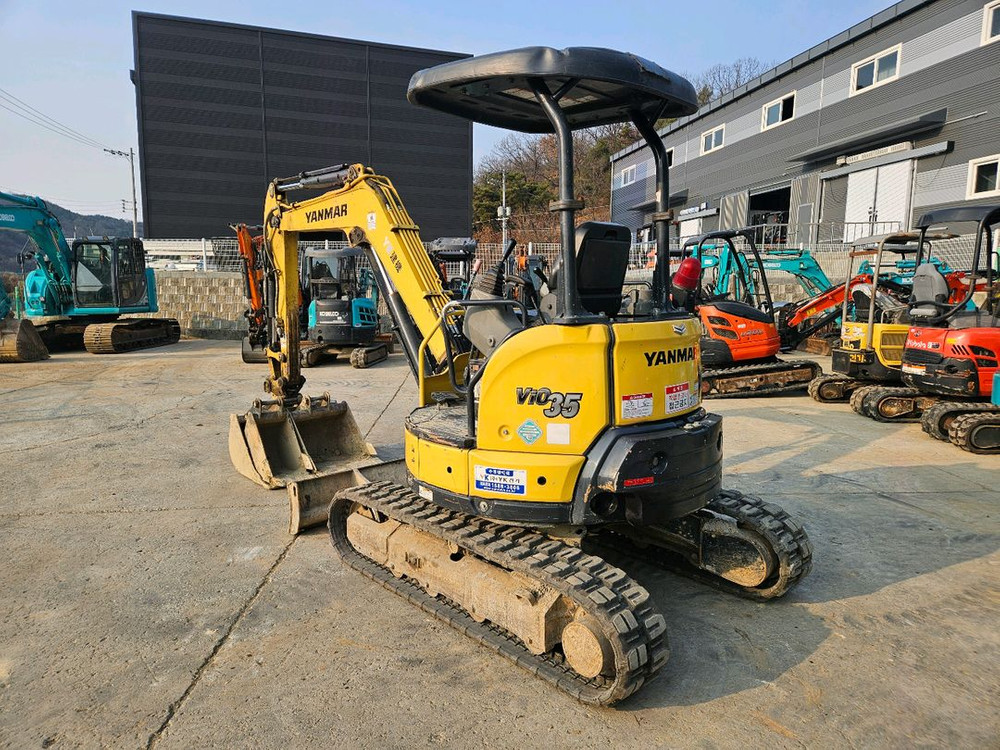 중고 굴삭기 미니 포크레인 VIO35 버켓3종 20년식--2