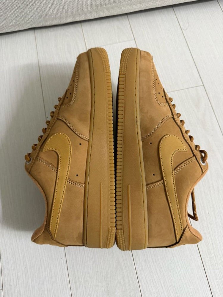 나이키 된장포스 에어포스1 스니커즈 사이즈 275 이미지