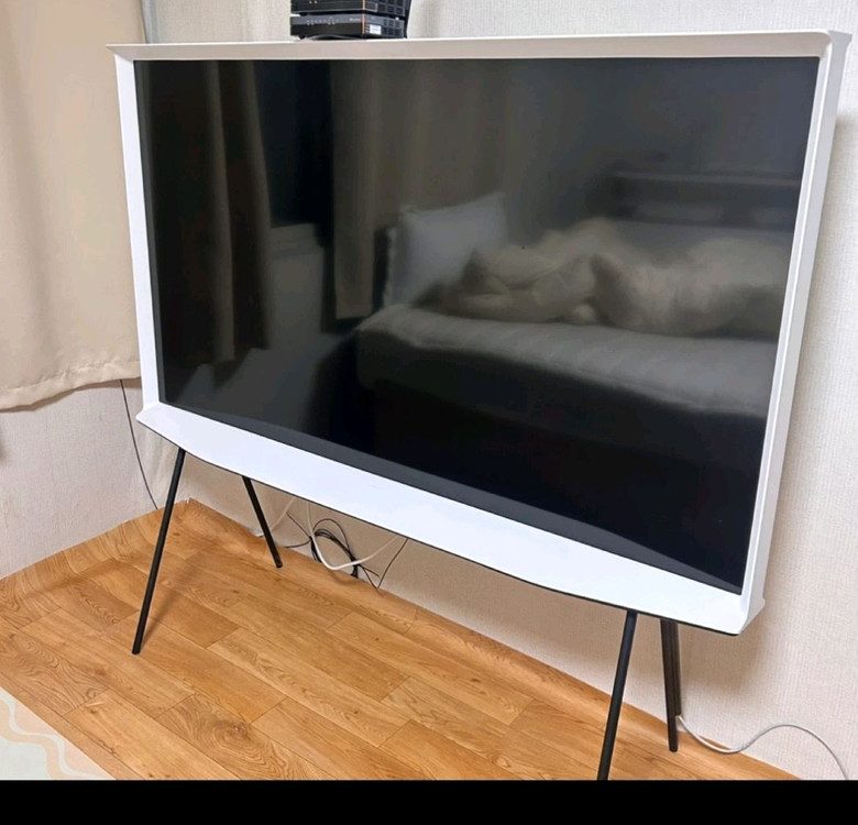 삼성 65인치 QLED 스탠드형 TV 더세리프 스마트--1