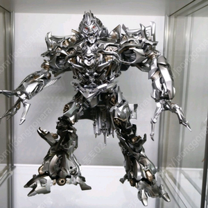 블랙맘바메가트론 중고거래 | 중고나라 - 안심되는 중고거래