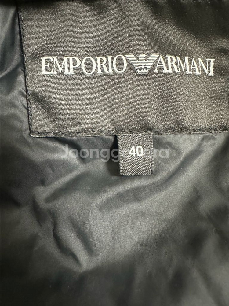 정품 아르마니 여성 패딩 40 사이즈--8