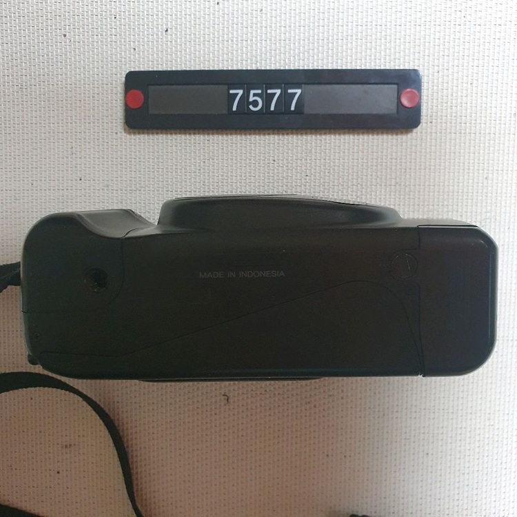 후지 줌 텔레 카디아 슈퍼 N DATE 필름카메라 이미지