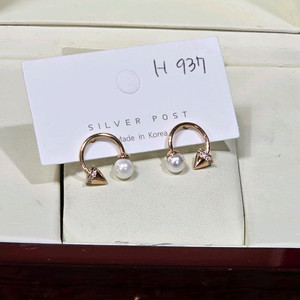 큐빅셋팅 핸드메이드 귀걸이