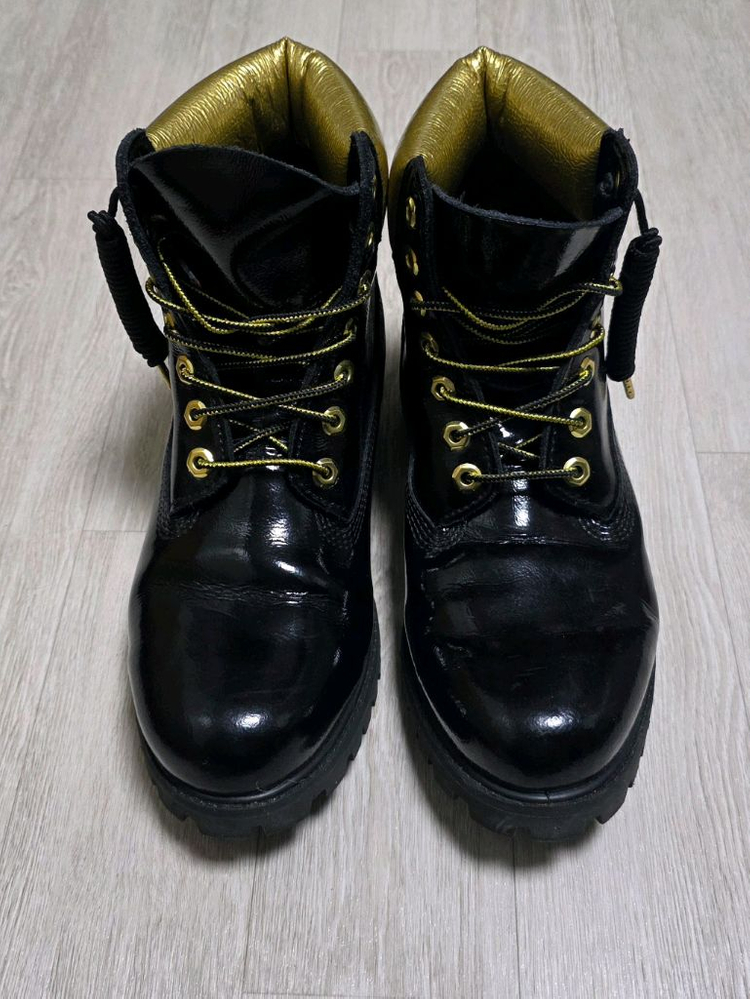 팀버랜드 6인치 한정판 에나멜 블랙 레더부츠(260)--1