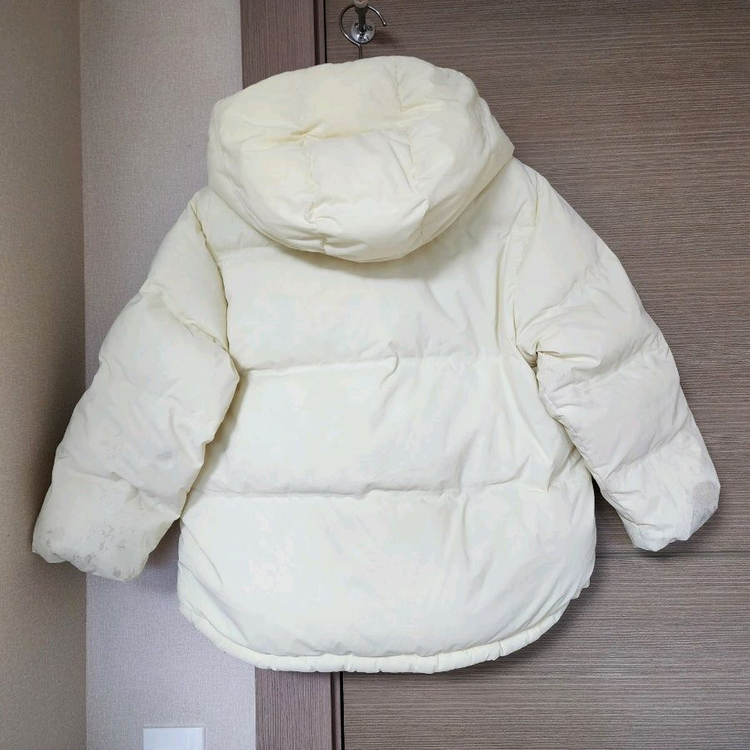 뉴발란스키즈 노랑패딩 130사이즈--2