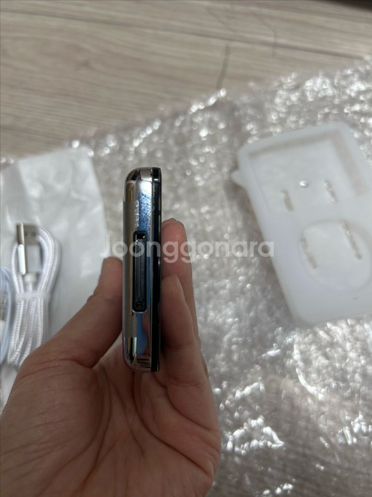 아이팟클래식 80기가 블랙--4