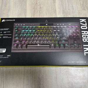 커세어 K70 RGB TKL OPX 광축 판매합니다