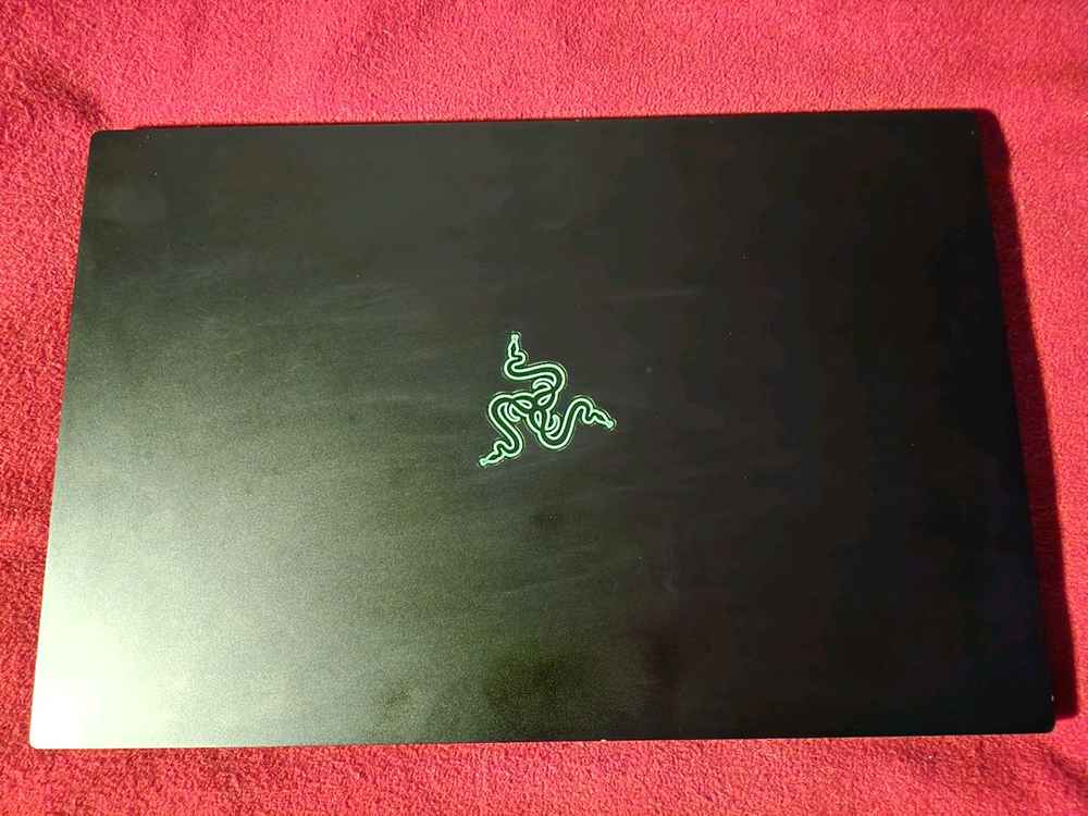 레이저 블레이드 게이밍 노트북--3