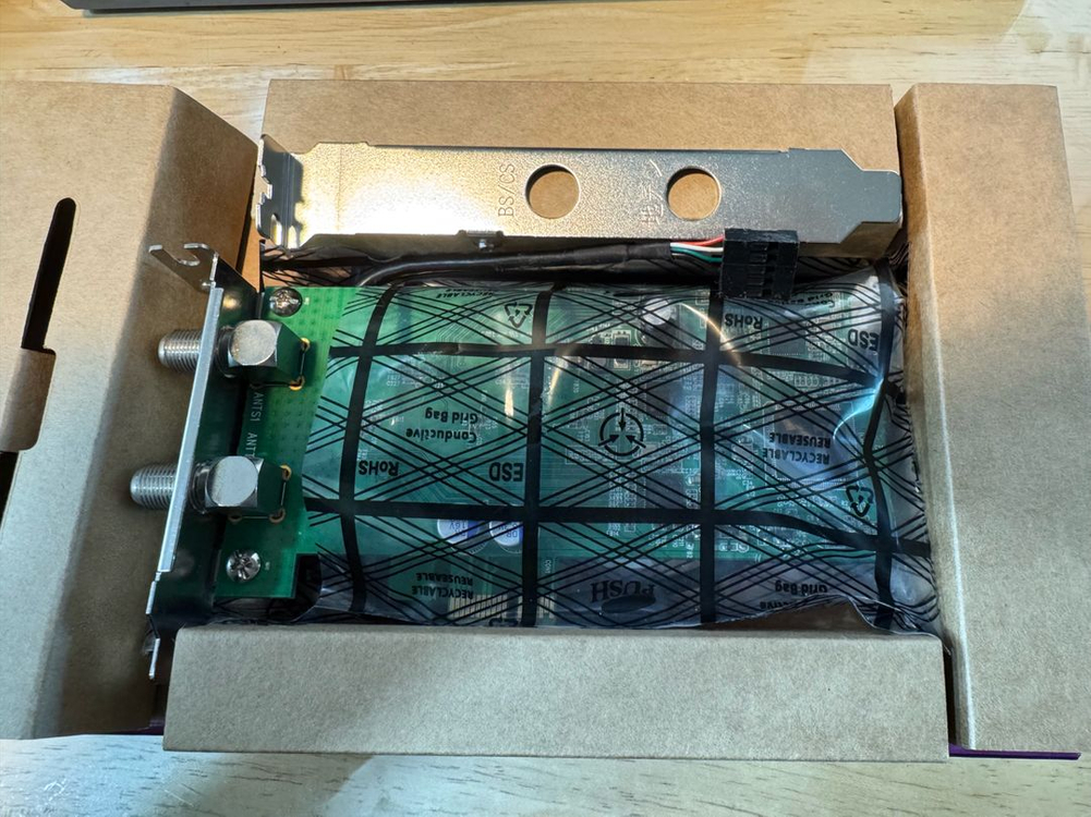 PX-MLT5PE일본 지상파, BS/CS 위성방송용 PC수신카드 팝니다.--3