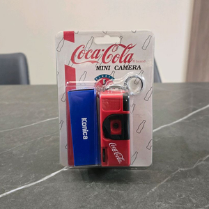 빈티지 코카콜라 코니카 미니 카메라