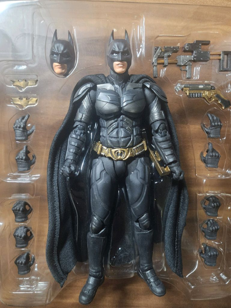 SHF 다크나이트 배트맨 팝니다. 1/12 액션피규어--1