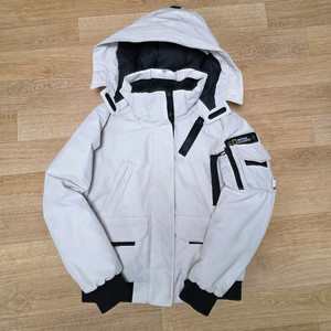 (택포)내셔널지오그래픽 오리패딩 남 90 넉넉