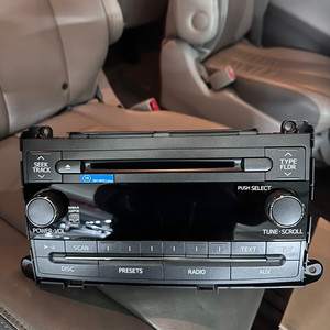 토요타 시에나 순정 카오디오