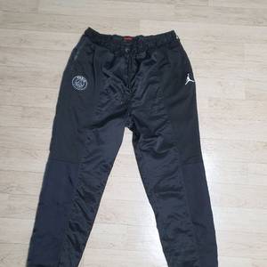 38 나이키 에어 조던 팬츠 PSG 파리 수트 나이론 허리38 완전깨끗해요