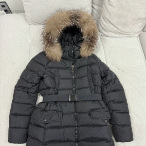 몽클레어 여성숏패딩 클리온2사이즈