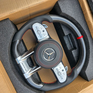 벤츠 e63amg 카본 디컷핸들