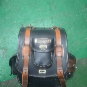 할리데이비슨 가죽 커스텀 새들백 판매합니다 이미지