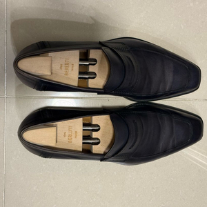 벨루티 앤디로퍼 네이버블루 7사이즈 밑창보강