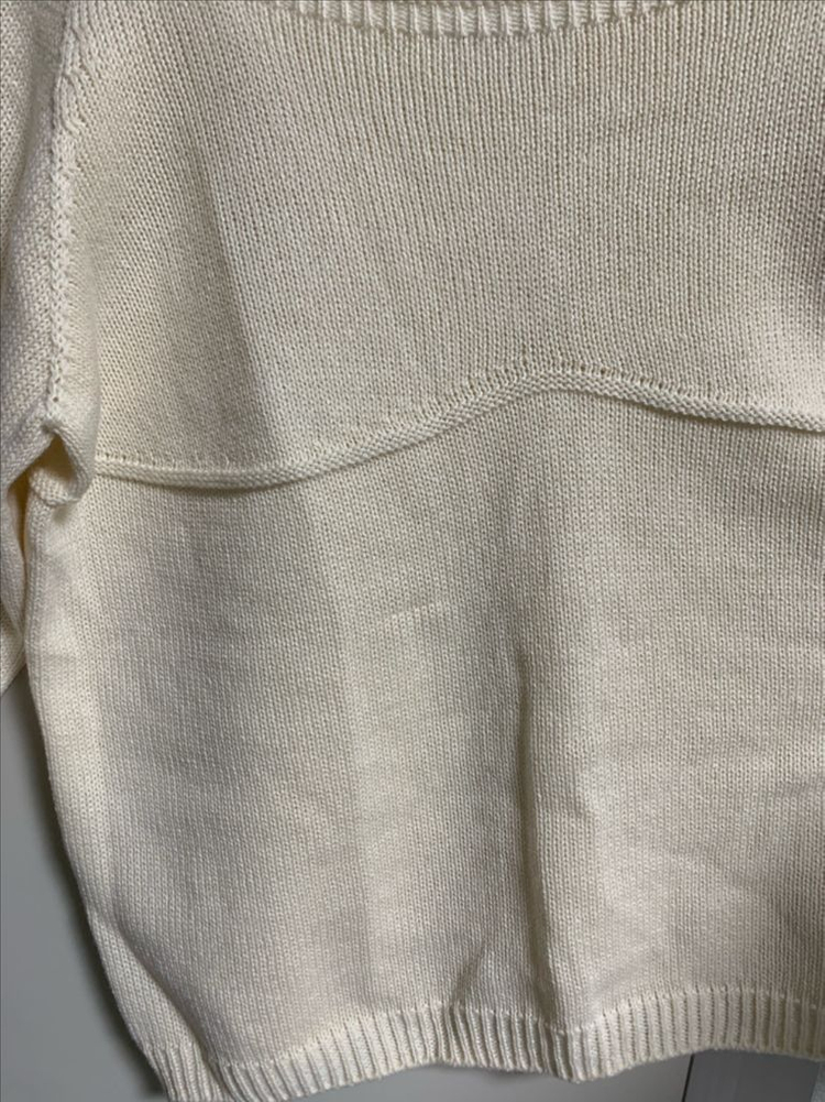 새상품) 쉬이즈큐트 엔젤니트탑 아이보리 이미지