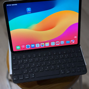 아이패드 프로 m2 11인치 128기가 + 폴리오 키보드 케이스