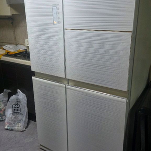 LG 디오스 4도어 냉장고 R-T760PHKWP