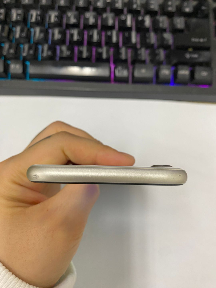 .아이폰SE3 스타라이트 AA급 128GB 무잔상 배터리성능90% 메인폰 자녀폰 업무폰 추천 209385 이미지