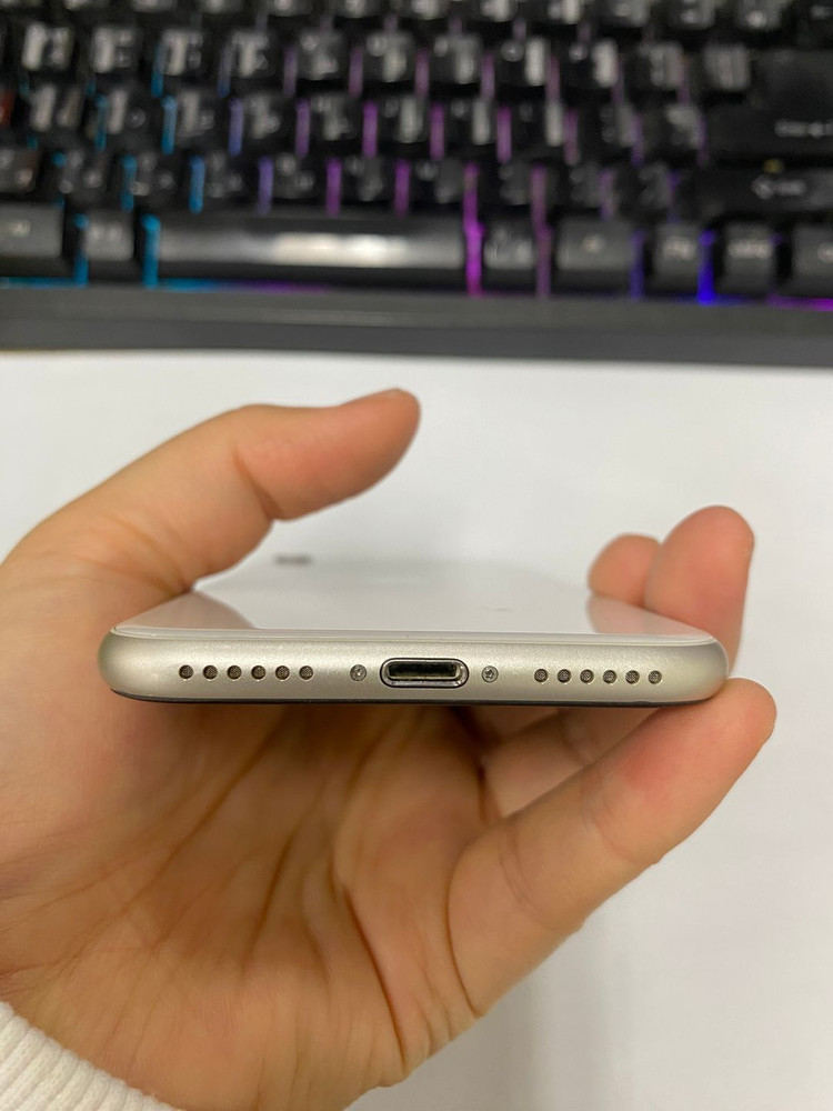 .아이폰SE3 스타라이트 AA급 128GB 무잔상 배터리성능90% 메인폰 자녀폰 업무폰 추천 209385 이미지