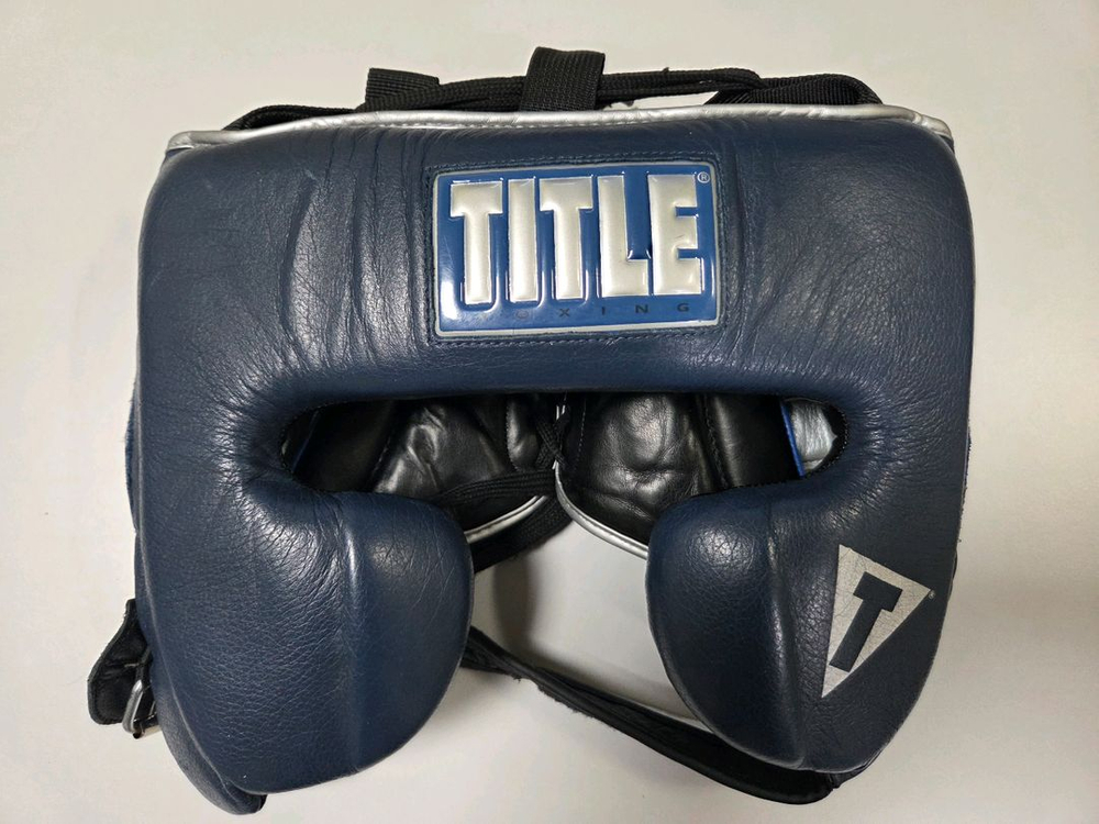 타이틀 로얄티 헤드기어(L), 글러브(16oz) 팝니다. 이미지