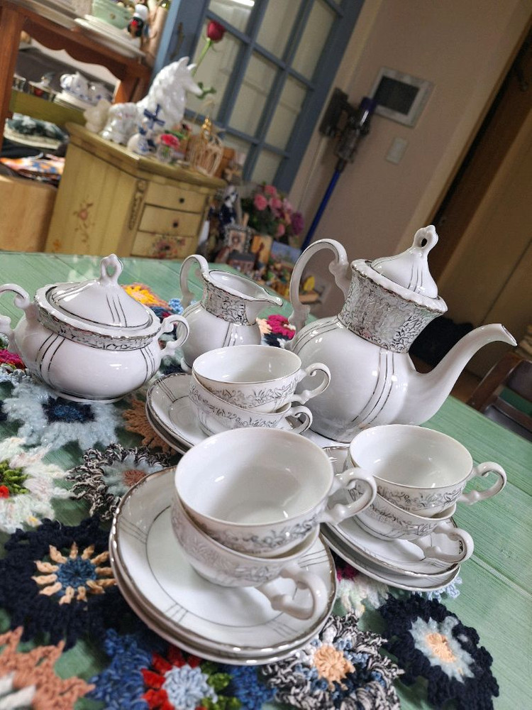 크로셰 패턴 유럽풍 차잔 세트 이미지