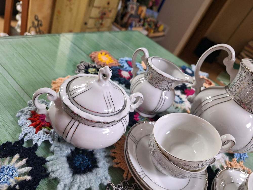 크로셰 패턴 유럽풍 차잔 세트 이미지