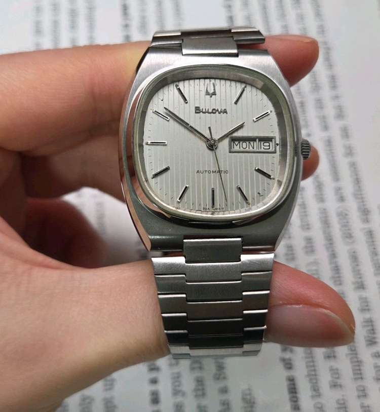 빈티지 부로바 테레비 데이데이트 실버 세로판 다이얼 뻐뻐시 브슬 ver.--1