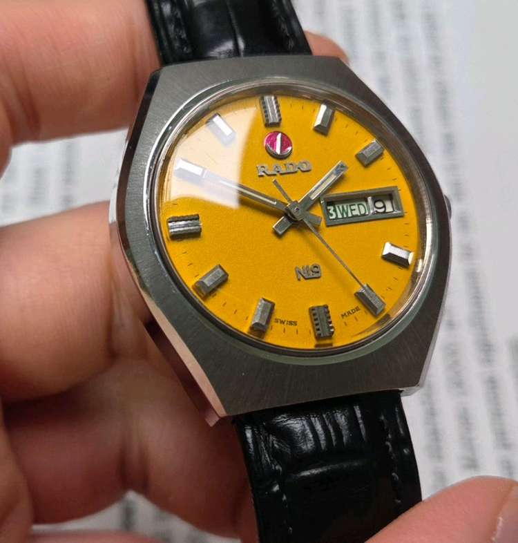 빈티지 라도 NI9 데이데이트 쿠션형 진노랭이 와이드보이 오토매틱--2