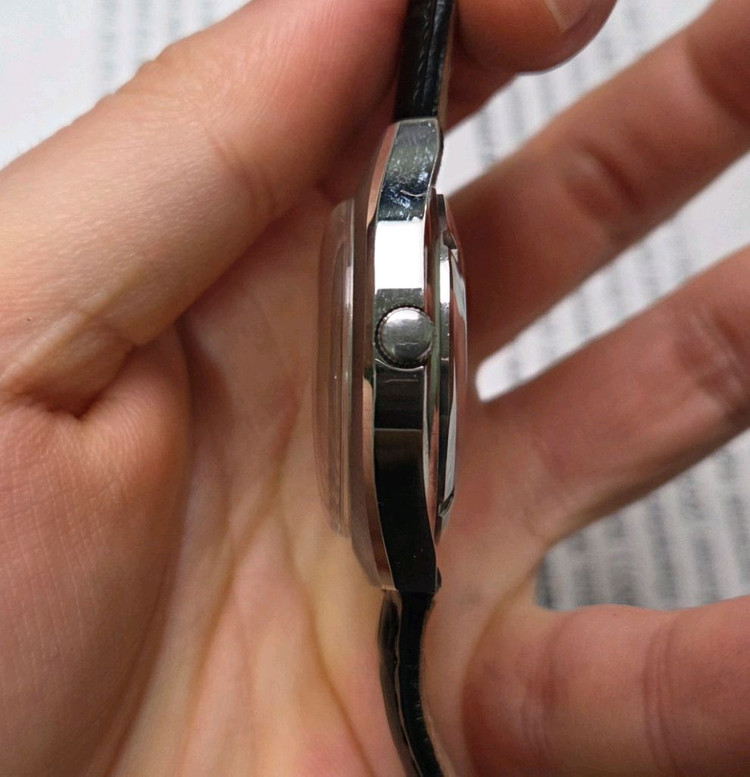 빈티지 라도 NI9 데이데이트 쿠션형 진노랭이 와이드보이 오토매틱--4