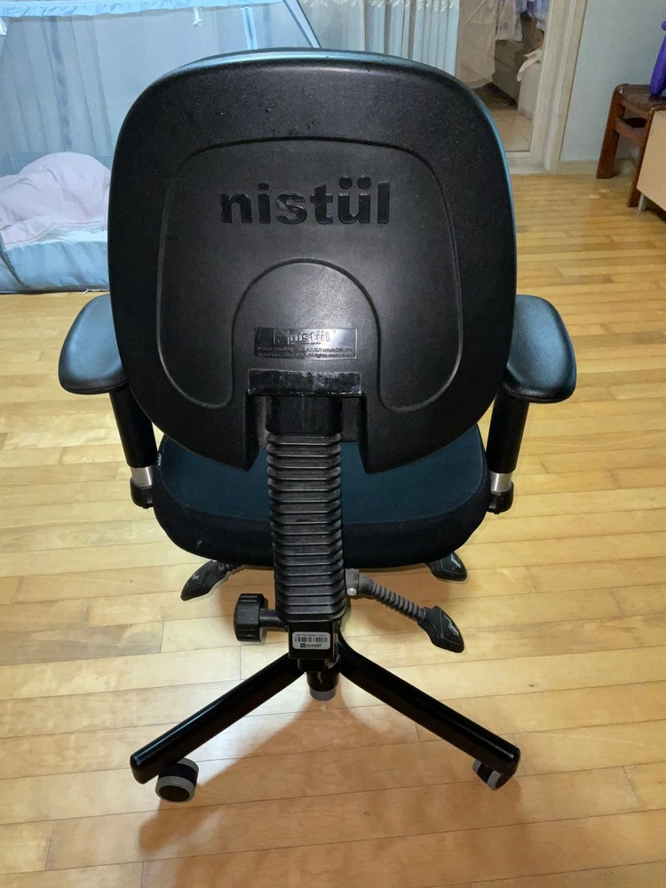 NS750AR 니스툴체어 이미지