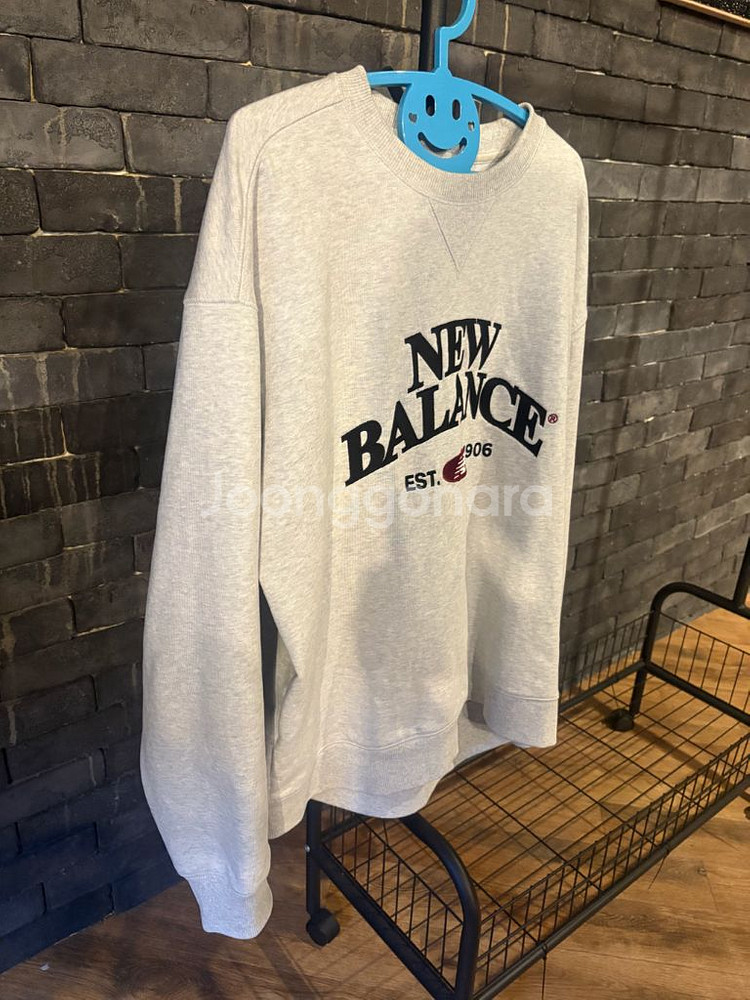 [중고/XXL/상태좋음] 뉴발란스 맨투맨--1