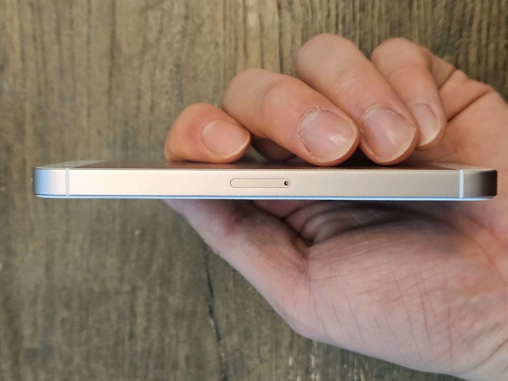 [새상품급/순정] 아이폰se1 로즈골드 128g 무음카메라 배터리100--2