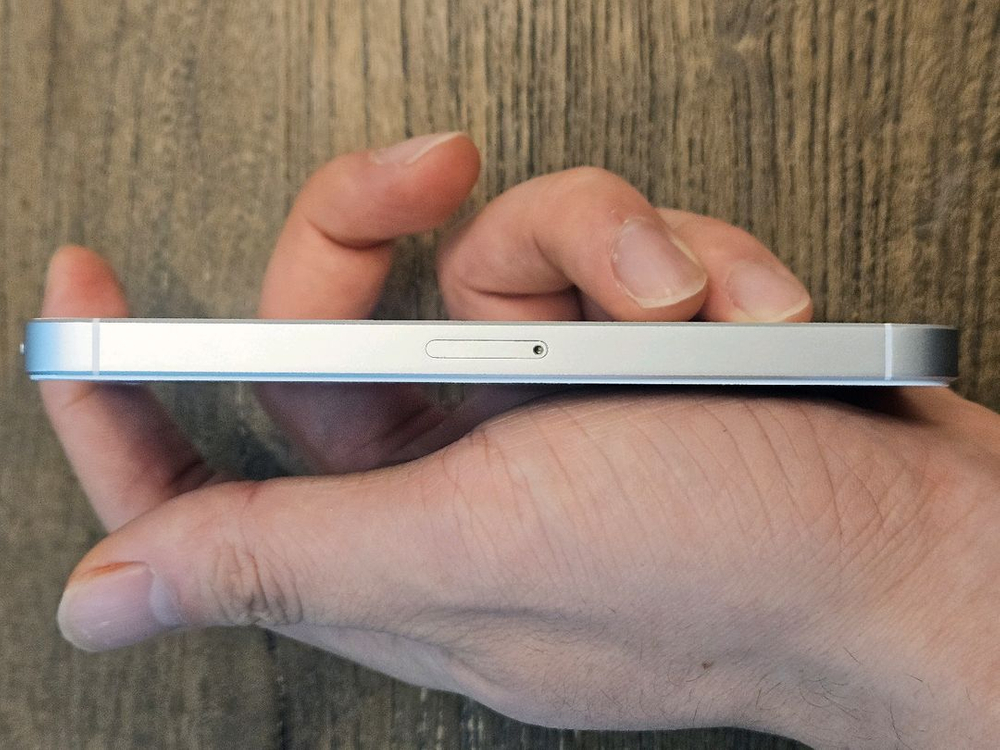 [새상품급/순정] 아이폰se1 실버 128g 무음카메라 배터리100--2