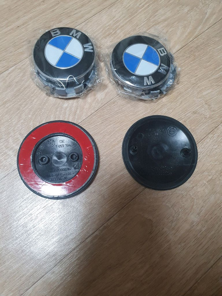 BMW f10 520d 정품 엠블럼 + 휠캡--1