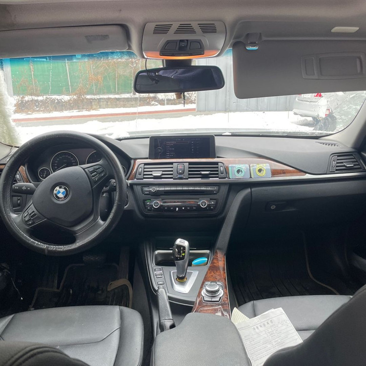 BMW 320D F30 2012년 N47D20C 246952 296,695km 분해 판매합니다--2