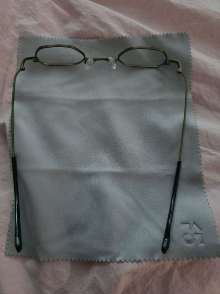 (새상품/한정판) 겸손안경 독립운동가 스타일 팝니다 (구하고 싶어도 못 구해요) 이미지