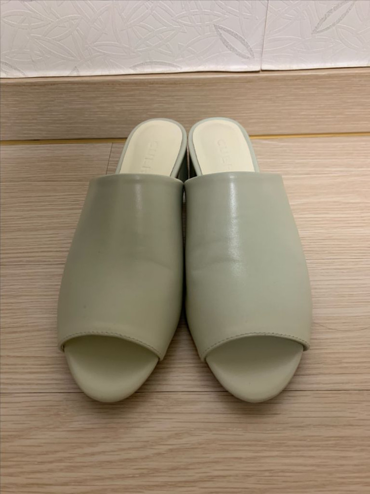 쿠에른 밀라노 뮬 225 이미지