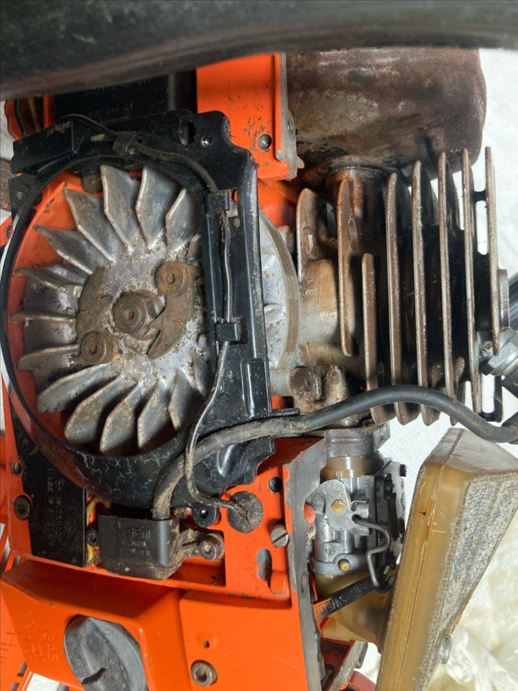 수리용부품용 엔진톱 허스키266xp--3