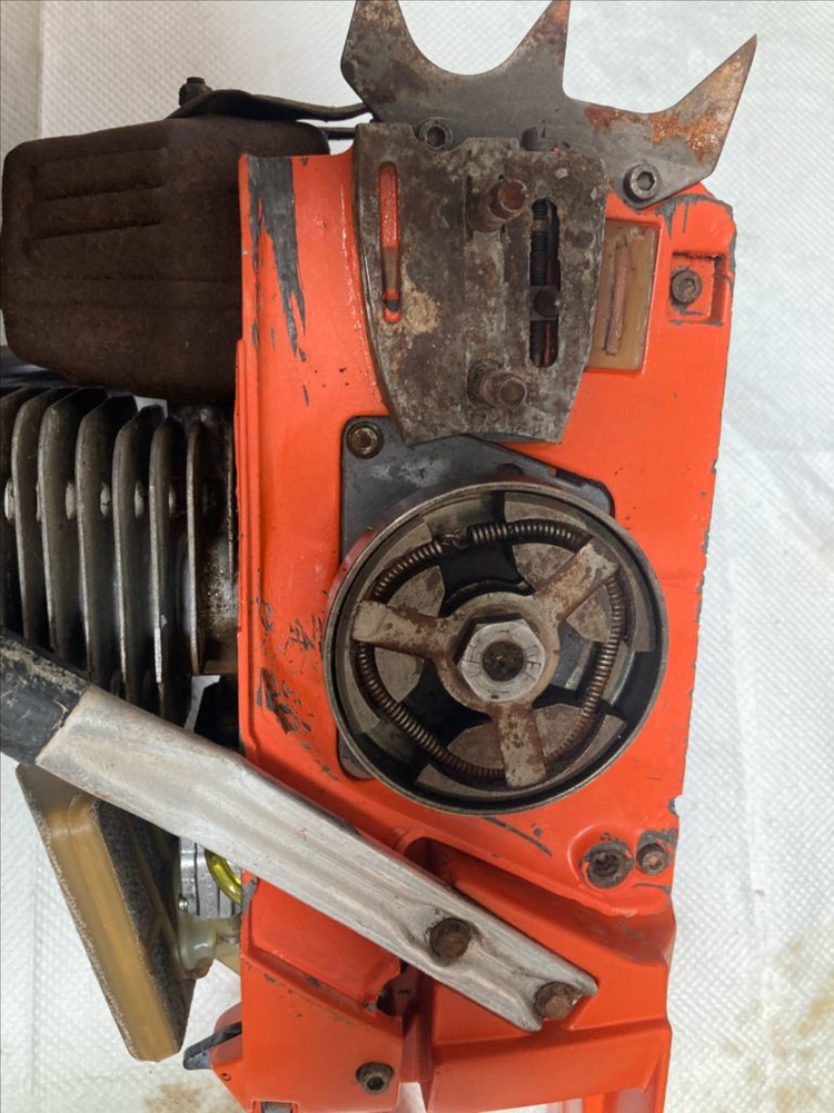 수리용부품용 엔진톱 허스키266xp--4