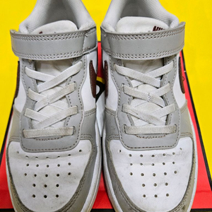 나이키 운동화 200