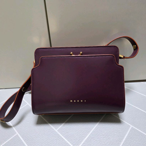 마르니 리버스 트렁크백