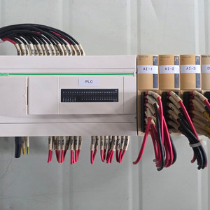 슈나이더 Twido PLC 본체 + 확장모듈 이미지