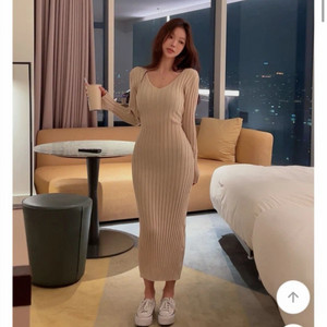 히프나틱 얼리어 골지니트원피스 베이지,블랙