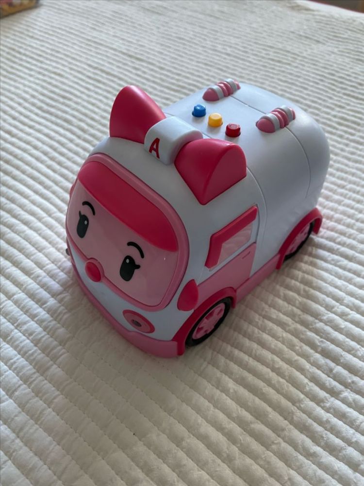 로보카폴리 노래하는 구조대 엠버 구급차--1